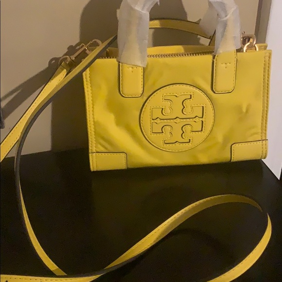 Tory Burch Handbags - Crossbody new Ella Micro Tote never used